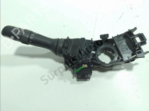 Used Headlight switch Headlight switch TOYOTA YARIS (_P13_) 1.5 (NSP131_) (112 hp) 33973940 33973940