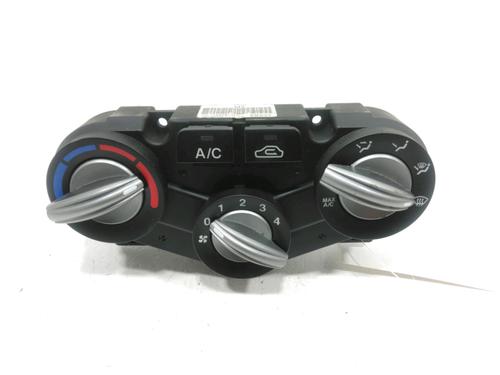 Used Climate control Climate control 30988616 30988616