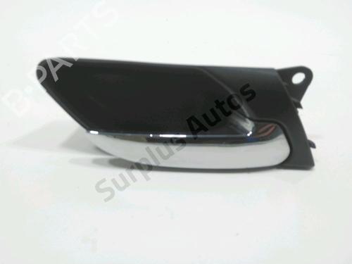 Used Front right interior door handle Front right interior door handle 37775044 37775044