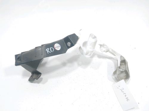 Used Rear bumper bracket RENAULT MEGANE IV Hatchback (B9A/M/N_) 1.6 dCi 130 (B9A4) (130 hp) 31001070