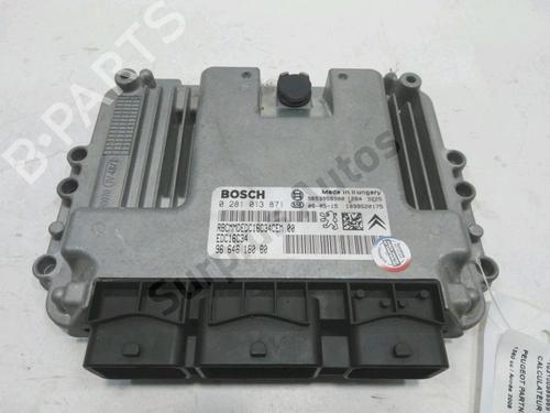 Used Engine control unit (ECU) PEUGEOT PARTNER Tepee 1.6 HDi (109 hp) 30984756