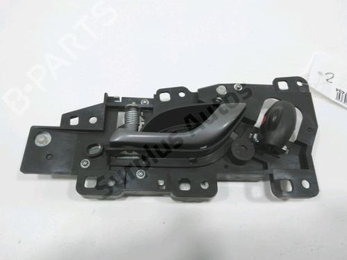 Used Front left interior door handle Front left interior door handle 30996529 30996529
