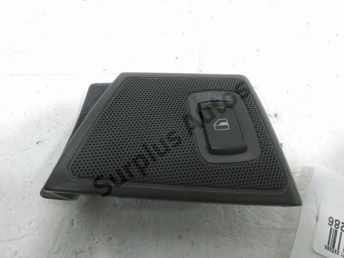 Used Left rear window switch SKODA OCTAVIA I (1U2) 1.9 TDI (110 hp) 31000561