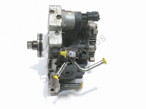 Pompe à injection TOYOTA YARIS (_P9_) 1.4 D-4D (NLP90_, NLP90R) (90 hp) 31964172