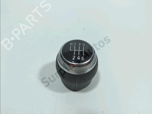 Used Shift knob RENAULT CLIO V (B7_) 1.5 Blue dCi 100 (B7AD) (101 hp) 30769021