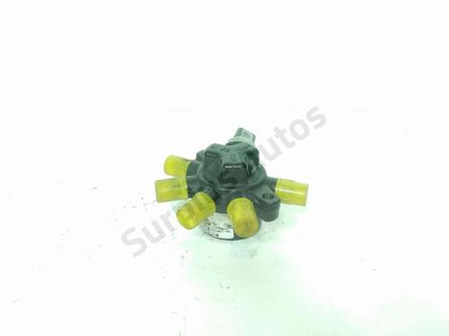 Used Injection rail Injection rail RENAULT CLIO III (BR0/1, CR0/1) 1.5 dCi (C/BR0G, C/BR1G) (68 hp) 34643136 34643136