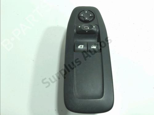 Used Left front window switch Left front window switch PEUGEOT 2008 I (CU_) 1.6 BlueHDi 100 (100 hp) 33300769 33300769