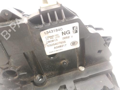 Front right lock OPEL CORSA E (X15) 1.3 CDTI (08, 68) | BP28247158C97 - Image 4