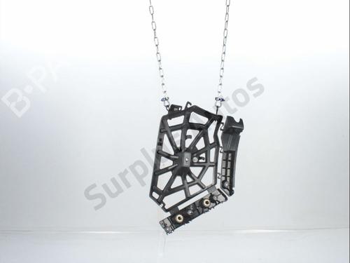 Used Rear bumper bracket Rear bumper bracket RENAULT GRAND SCÉNIC III (JZ0/1_) 1.5 dCi (JZ09, JZ0D, JZ10, JZ14, JZ1G, JZ29, JZ2C) (110 hp) 33300800 33300800