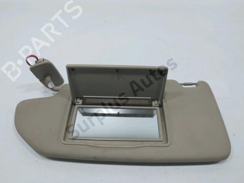 Used Right sun visor VOLVO V70 II (285) D5 (163 hp) 31002858