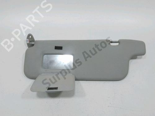 Used Left sun visor TOYOTA YARIS (_P1_) 1.4 D-4D (NLP10_, NLP10R) (75 hp) 31004192