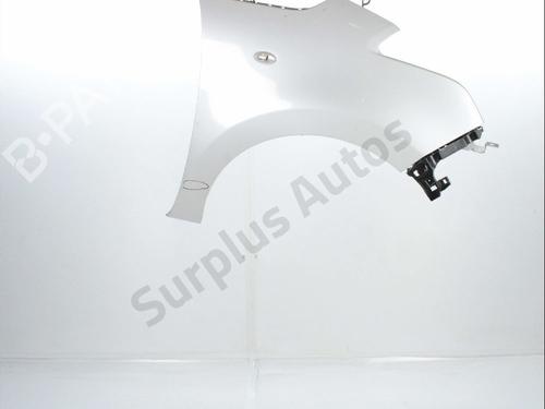 right-front-fenders-citroen-c3-picasso-sh_-2008-33191009 main image