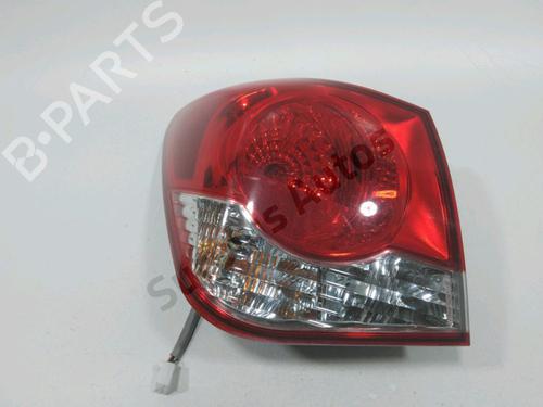 Used Left taillight CHEVROLET CRUZE (J300) 1.6 (124 hp) 31058641