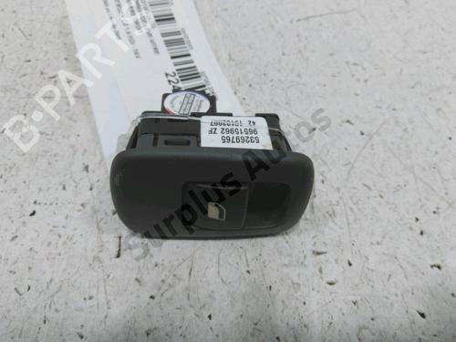 Right rear window switch CITROËN C5 II Break (RE_) 1.6 HDi (RE9HZC, RE9HYB) | BP30999368I28