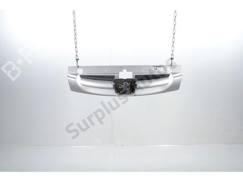 Grill Grill PEUGEOT PARTNER Box Body/MPV (5_, G_) 2.0 HDi (90 hp) 36519129 36519129