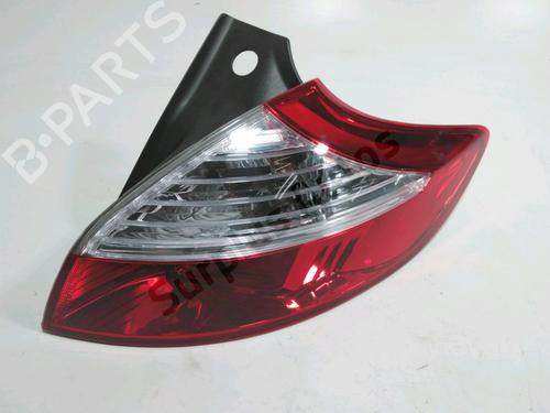 right-taillight-renault-megane-iii-hatchback-bz01_-b3_-2008-40214778 main image