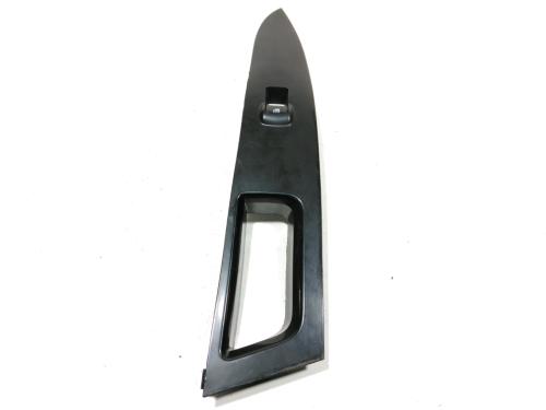 Used Right front window switch Right front window switch FORD MONDEO V Hatchback (CE) 1.5 EcoBoost (160 hp) 37772824 37772824