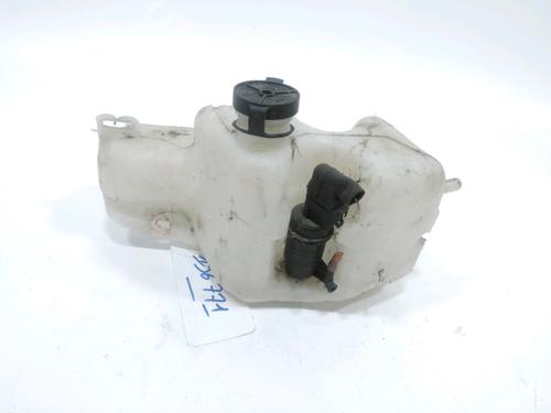 Used Windscreen washer tank RENAULT RAPID Box Body/MPV (F40_, G40_) [1985-2001]  31008762