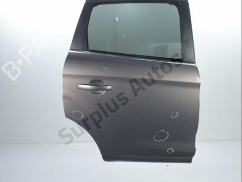 Used Right rear door FORD KUGA I 2.0 TDCi (140 hp) 28253297
