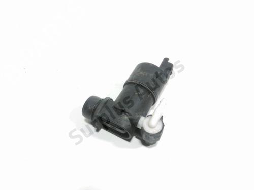 Washer pump PEUGEOT 208 I (CA_, CC_) 1.2 VTI 82 | BP31636125E24