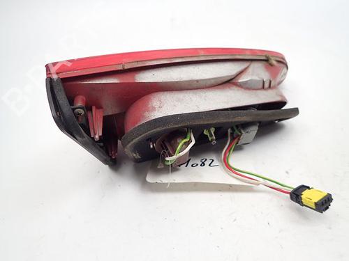 Left tailgate light PEUGEOT 607 (9D, 9U) 2.7 HDi 24V | BP31005806C79