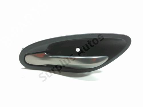 Used Front left interior door handle Front left interior door handle BMW 6 (E63) 650 i (367 hp) 28243225 28243225