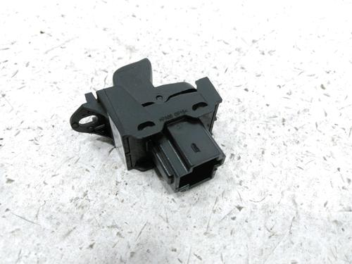 Right front window switch VOLVO V50 (545) 2.0 D | BP30994209I26 - Image 2