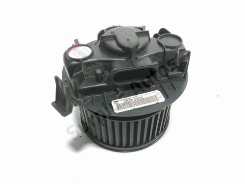 heater-blower-motor-renault-clio-iii-br01-cr01-2005-2006-2007-2008-2009-2010-2011-2012-2013-2014-33190933 main image