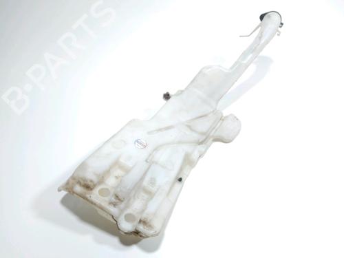 Used Windscreen washer tank TOYOTA RAV 4 II (_A2_) 2.0 D 4WD (CLA20_, CLA21_, CLA20R, CLA21R) (116 hp) 28274061