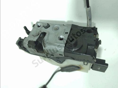 fechadura-frente-direita-peugeot-2008-i-cu_-2013-32402200 main image