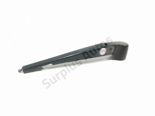 rear-windshield-wiper-arm-mercedes-benz-a-class-w176-2012-2013-2014-2015-2016-2017-2018-28271375 main image