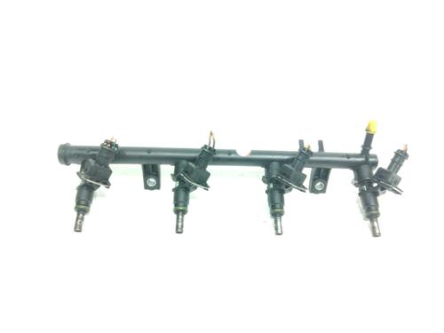 Used Injection rail Injection rail 28221236 28221236