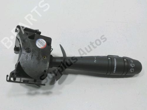 Used Switch Switch RENAULT TWINGO II (CN0_) 1.2 16V (CN04, CN0B) (75 hp) 30989722 30989722