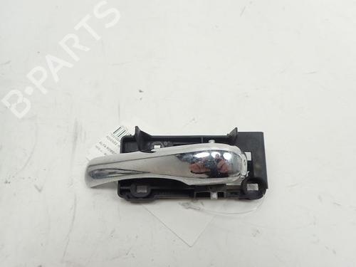Used Front left interior door handle Front left interior door handle 37775093 37775093