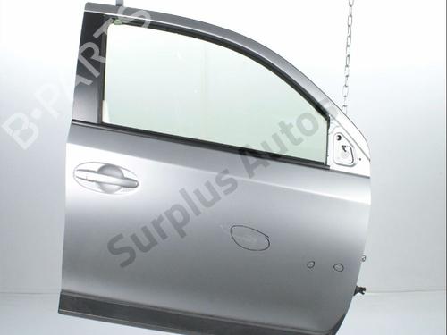 Used Right front door Right front door TOYOTA URBAN CRUISER (_P1_) 1.4 D-4D 4WD (NLP115_, NLP115R) (90 hp) 33750347 33750347