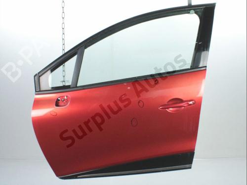 Dør venstre fortil RENAULT CLIO IV (BH_) 1.2 16V (73 hp) 31986757