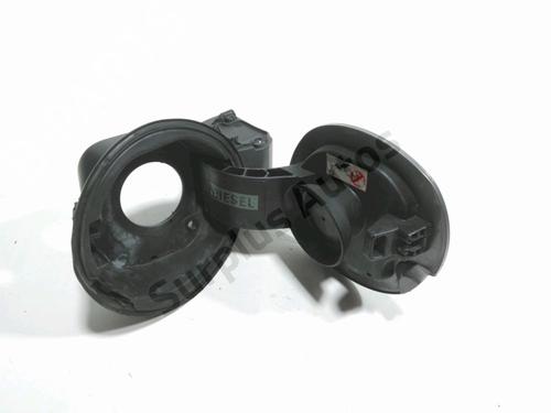 fuel-flap-renault-megane-iii-hatchback-bz01_-b3_-2008-32279577 main image