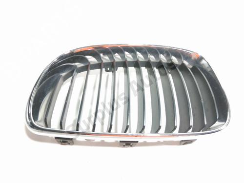 Used Grille Grille BMW 1 (E81) 118 d (143 hp) 40059670 40059670