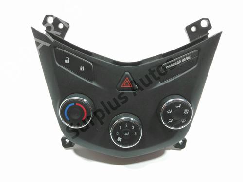 Used Climate control Climate control 28228062 28228062