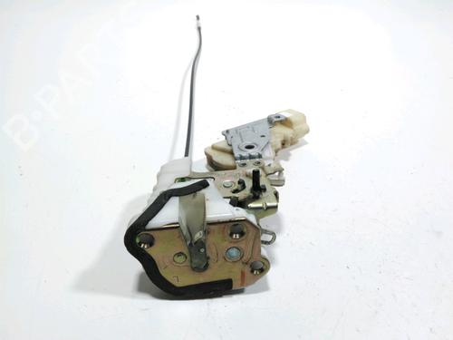 Used Rear left lock TOYOTA YARIS VERSO (_P2_) 1.4 D-4D (NLP20_, NLP22_) (75 hp) 28255215