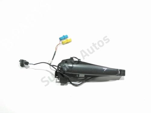 Used Front left exterior door handle Front left exterior door handle PEUGEOT 307 CC (3B) 2.0 16V (136 hp) 39706399 39706399
