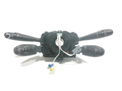 Steering wheel controls PEUGEOT 308 I (4A_, 4C_) 1.6 HDi | BP28226965E15 