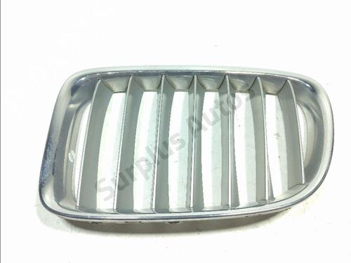 Used Grille Grille BMW X1 (E84) sDrive 18 d (143 hp) 40059669 40059669
