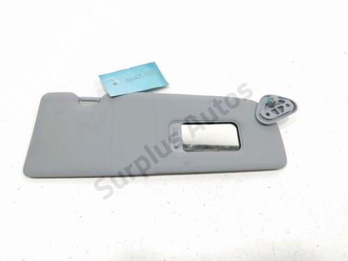 right-sun-visor-bmw-1-e87-2003-2004-2005-2006-2007-2008-2009-2010-2011-2012-2013-31002803 main image