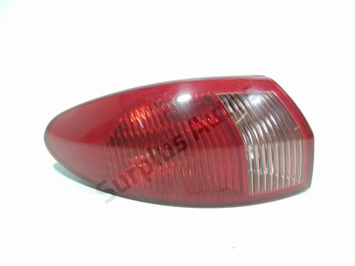 Used Left taillight ALFA ROMEO 147 (937_) 1.9 JTD (937.AXD1A, 937.BXD1A, 937.AXV1A, 937.BXB1A,... (115 hp) 30087405