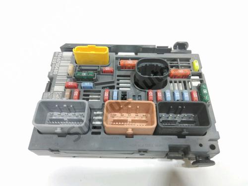 Used Electronic module Electronic module PEUGEOT 308 SW I (4E_, 4H_) 1.6 HDi (92 hp) 35719807 35719807