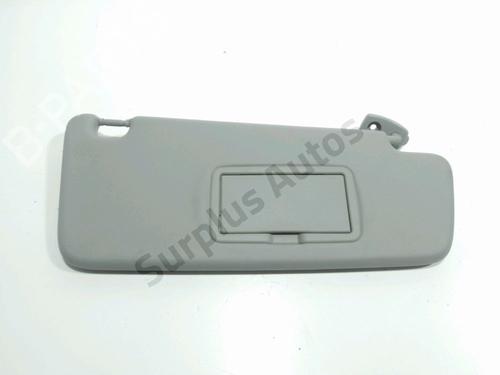 Used Right sun visor Right sun visor 37784919 37784919