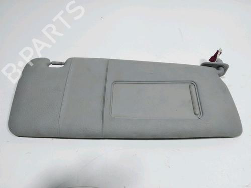 Used Right sun visor Right sun visor 37784568 37784568