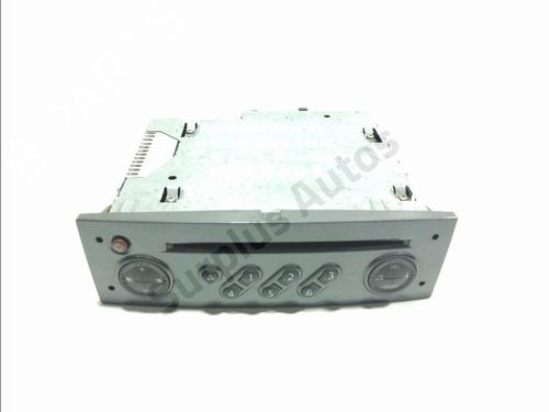 Used Radio Radio 37600578 37600578