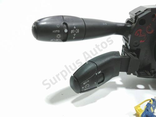 Steering wheel controls PEUGEOT 308 I (4A_, 4C_) 1.6 HDi | BP28227453E15 